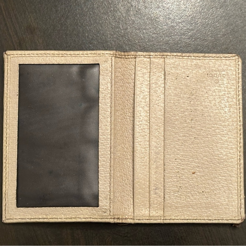 Gucci Brown Monogram Key Card Holder - Picture 3 of 7